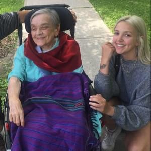 Meet your Posher, Alana